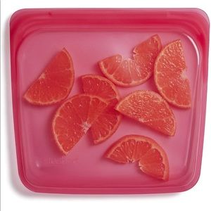 STASHER Platinum Silicone Food Grade Reusable Storage Bag (Raspberry Color)